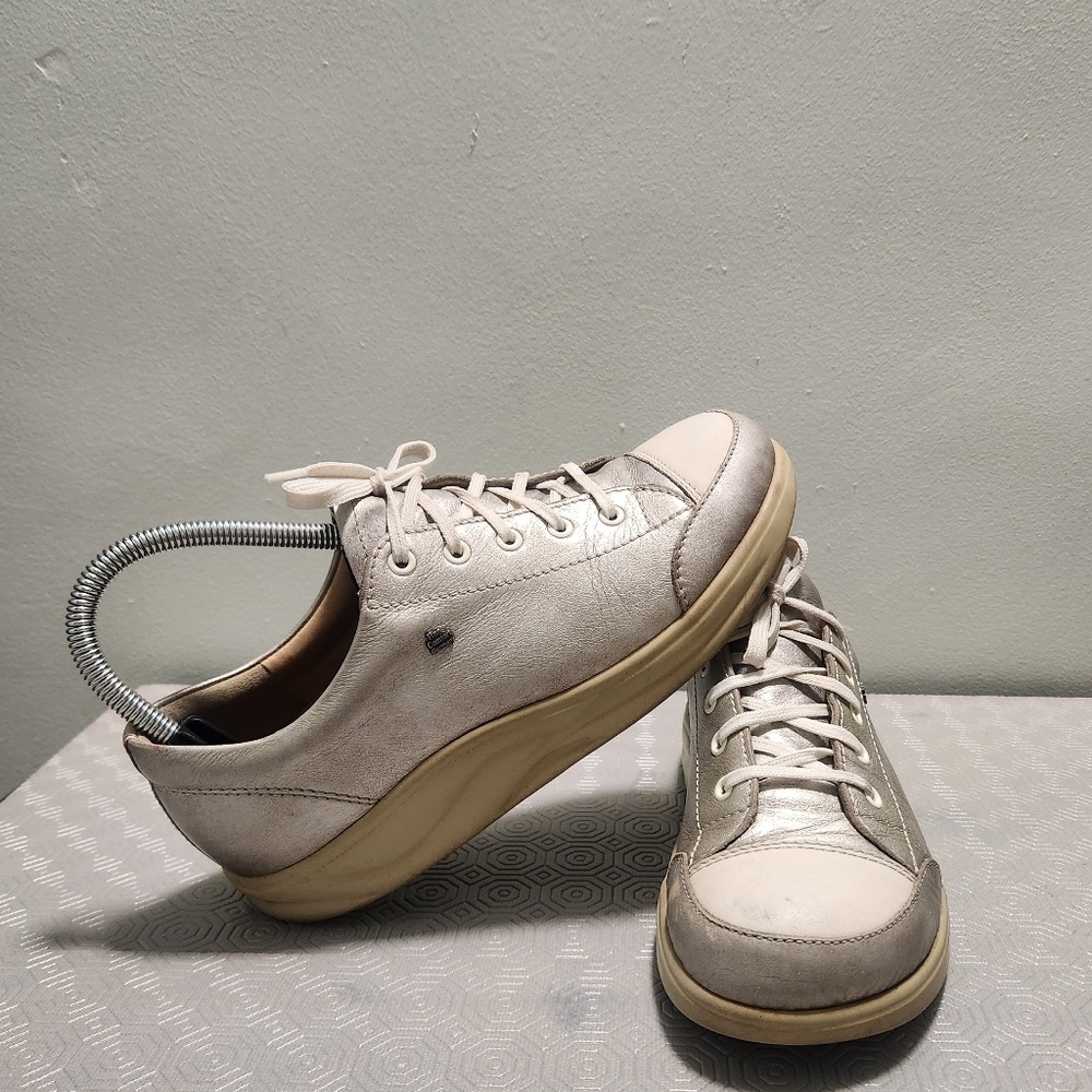Finn Comfort Ikebukuro Silver Sneakers Lace Up Oxfords Shoes  4.5UK/ 7US